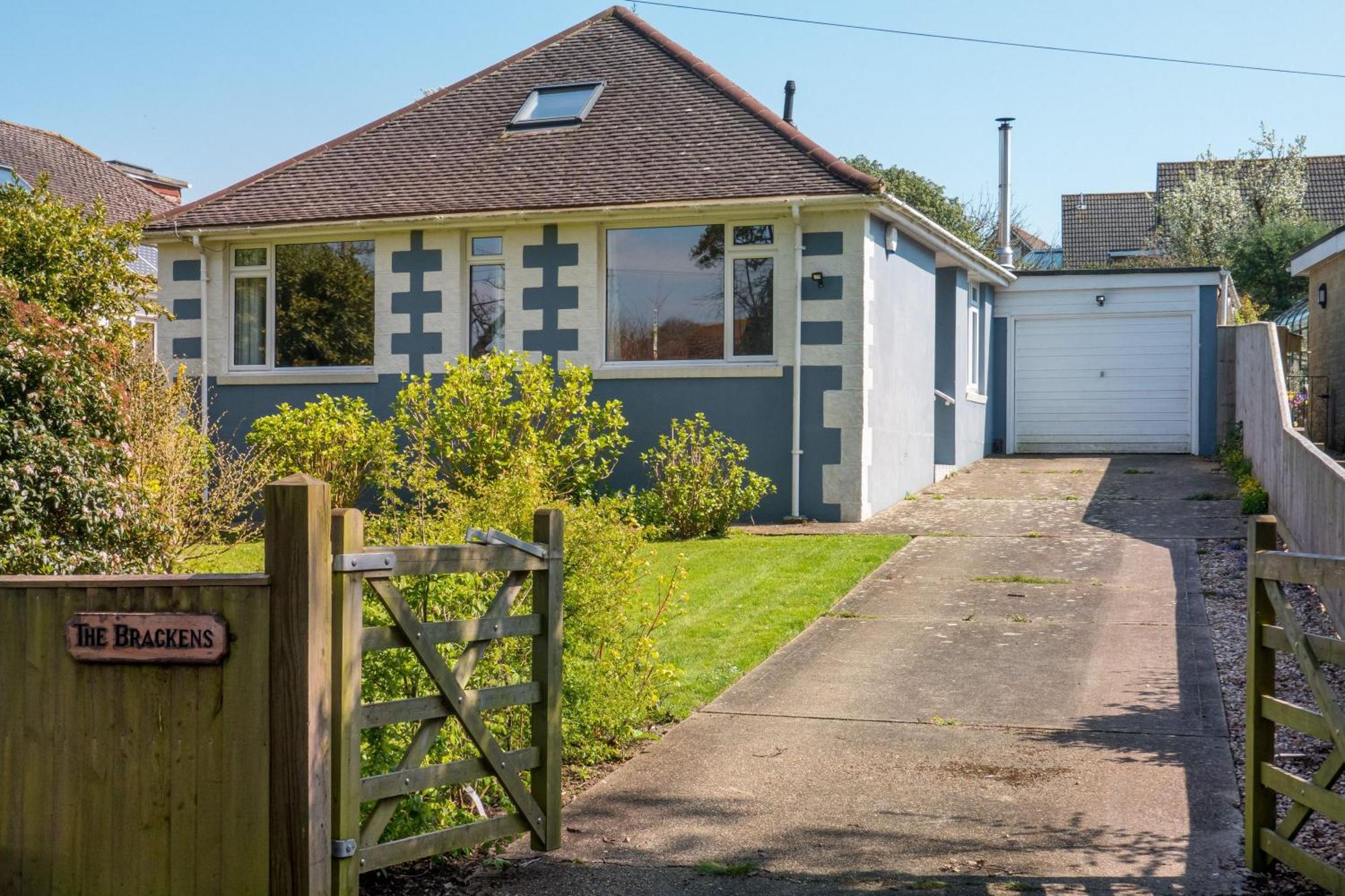 The Brackens Villa Seaview Bagian luar foto