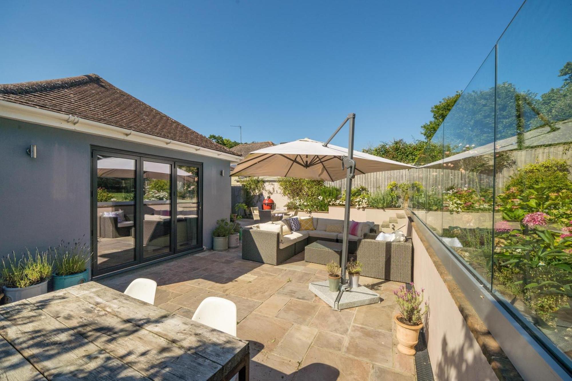 The Brackens Villa Seaview Bagian luar foto